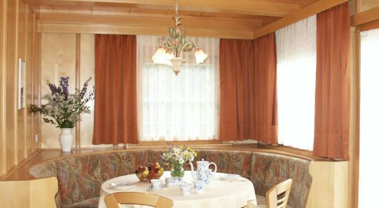 Vacation home with garden & terrace — photo 4