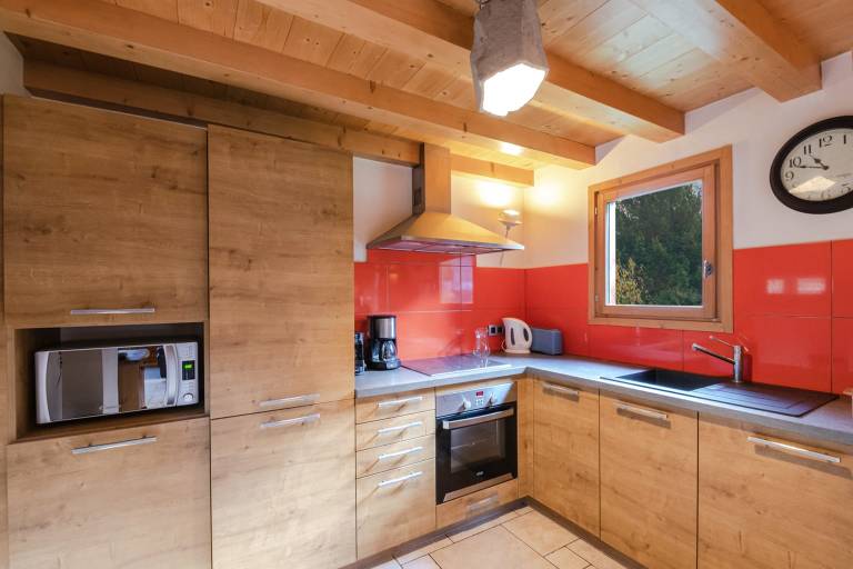 Children-friendly chalet with barbeque, garden & terrace | Pets allowed — photo 4