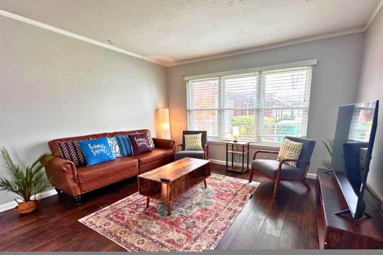 Child-friendly house with yard | Pet-friendly in Houston, TX