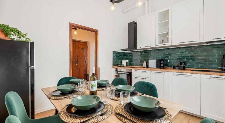 Rental apartment with 2 rooms for 6 persons in La Spezia
