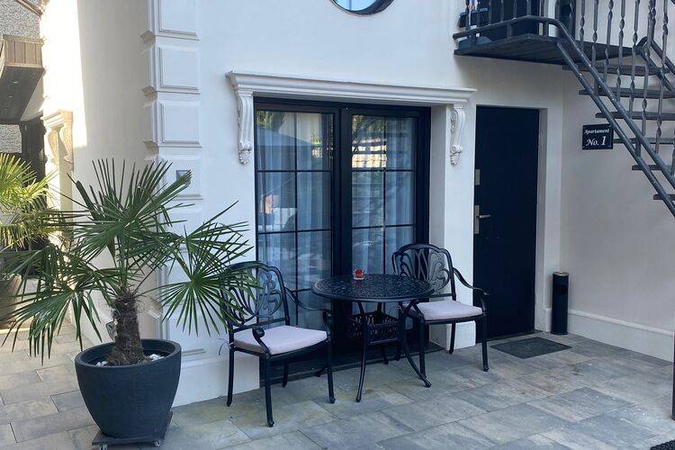 Vacation home with grill, pool & garden | Sea view | Dogs allowed — photo 2
