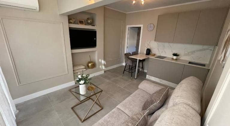 Apartment with yard & private pool | Dogs allowed in Torremolinos