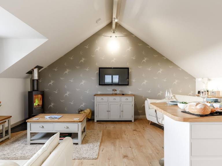 Fully equipped wonderful cottage with yard & terrace | Pets allowed — photo 3