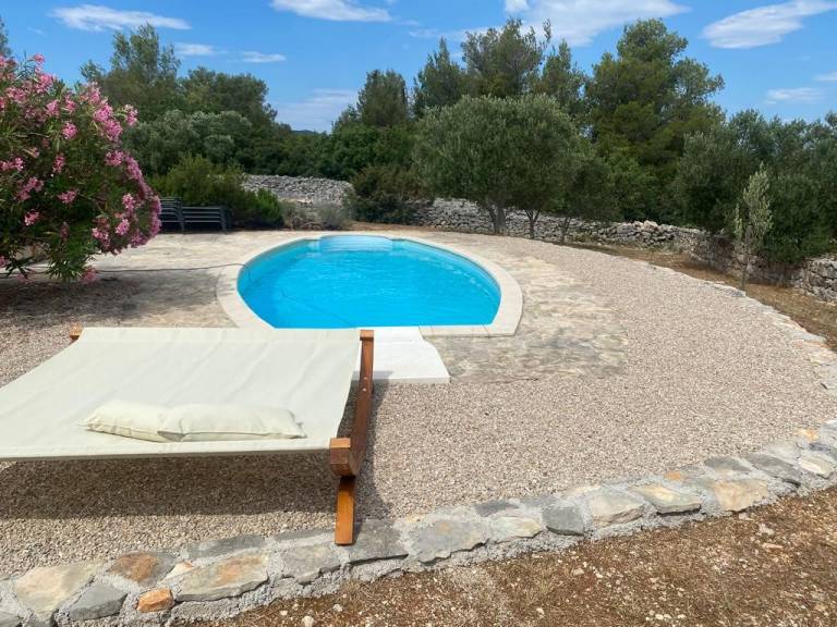 Villa with terrace, barbeque & private pool | Sea view — photo 3