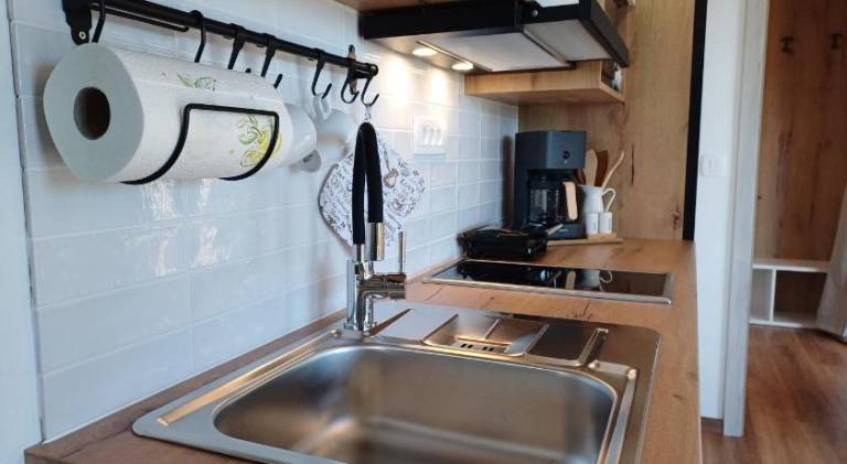 House with hot tub | Pets are welcome — photo 4