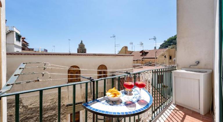 Apartment with 2 rooms for 4 persons — photo 4