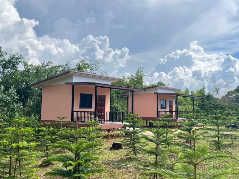 Nice house with patio & yard | Dogs allowed in Khao Kho