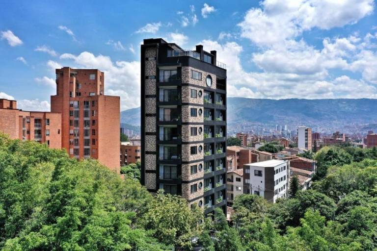 LINVING 35 8TH FLOOR VIP in Medellín