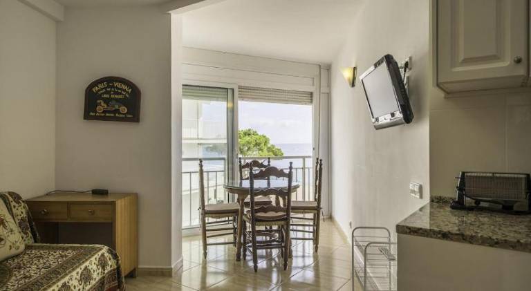 Rental apartment with 1 room for 3 persons in Castell-Platja d'Aro
