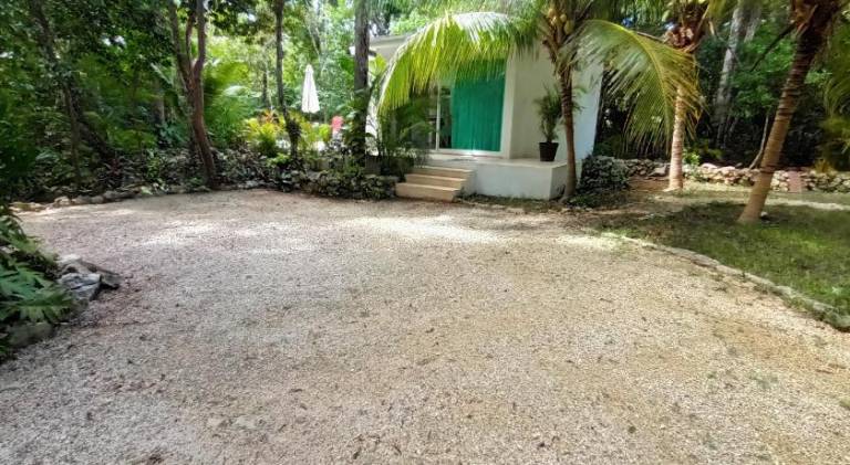 Vacation home with pool | Pet-friendly — photo 4
