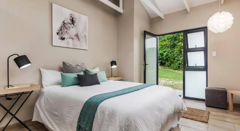 15 Port Elizabeth Country Getaway Deer Park estate15