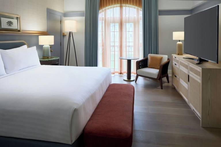 Resort  Calais