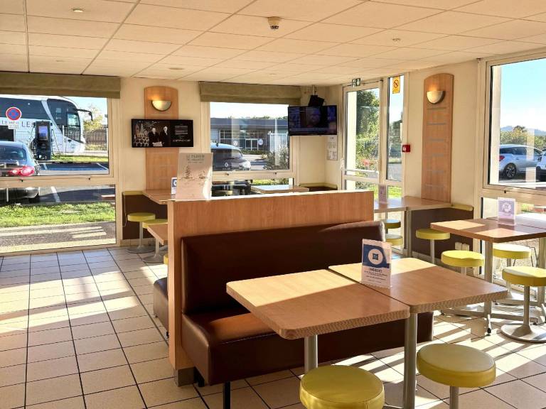 Ibis budget Cosne-sur-Loire — photo 3