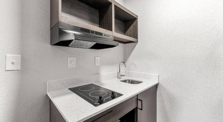 Southern Suites Forest Park — photo 4