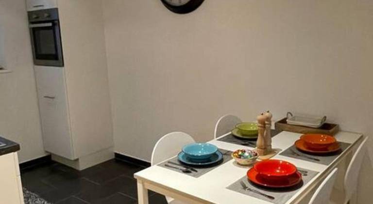 Gemutliche Wohnung an bester Lage im Kreis 4 — photo 4