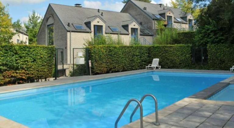 Rental apartment with pool — photo 4