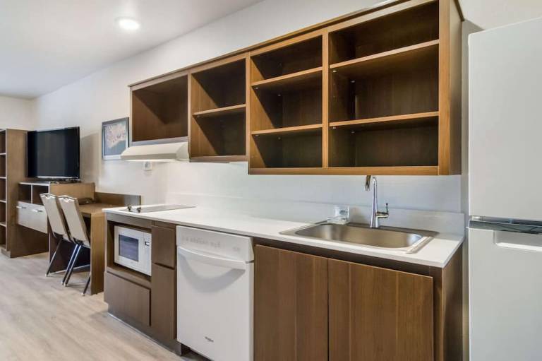 WoodSpring Suites Jacksonville Baymeadows