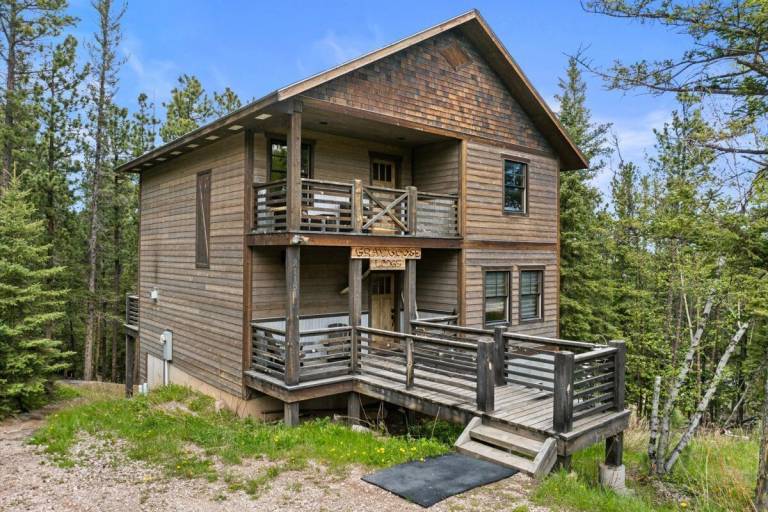 Cabin Lead