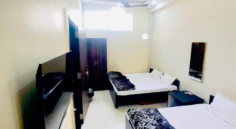 RS Homestay in Indore