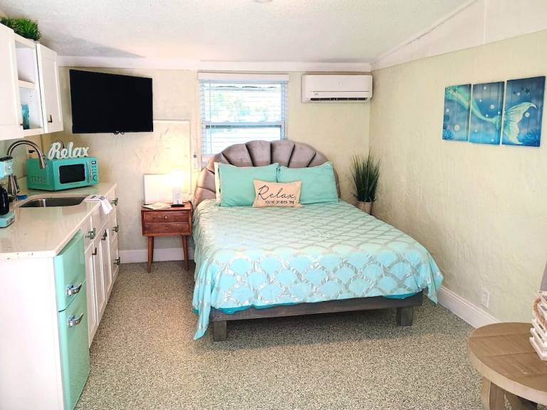 Lodge  Weeki Wachee