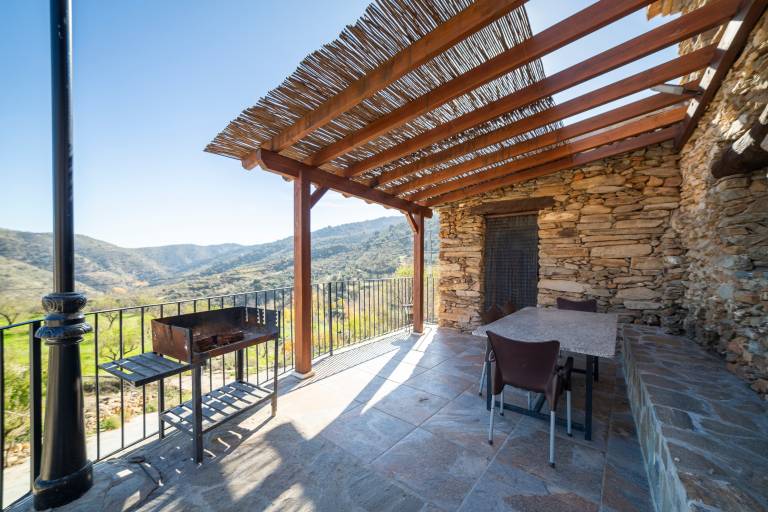 House with terrace, pool & fast internet | Garden view in Almeria