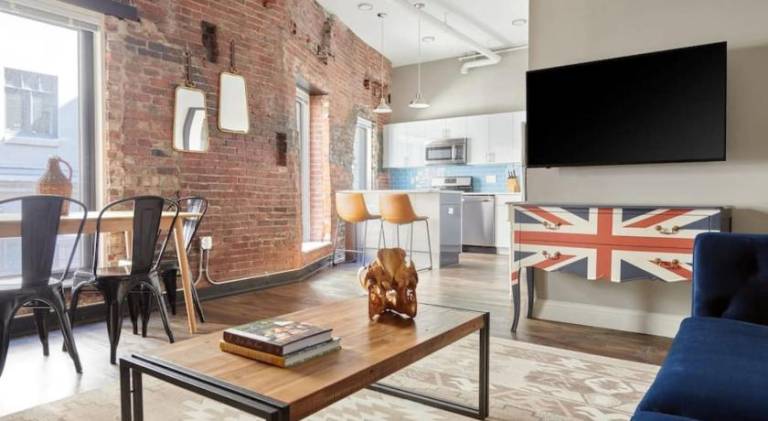 Spacious 4bed Loft Downtown Boston Beacon Hill in Cambridge, ON