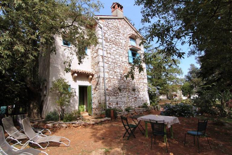 Ferienhaus in Drenje, Sveta Marina für max. 5 Personen Ferienhaus in Drenje, Sveta Marina für max. 5 Personen