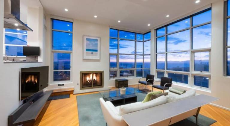 Vacation home with hot tub | Good for workation — photo 2