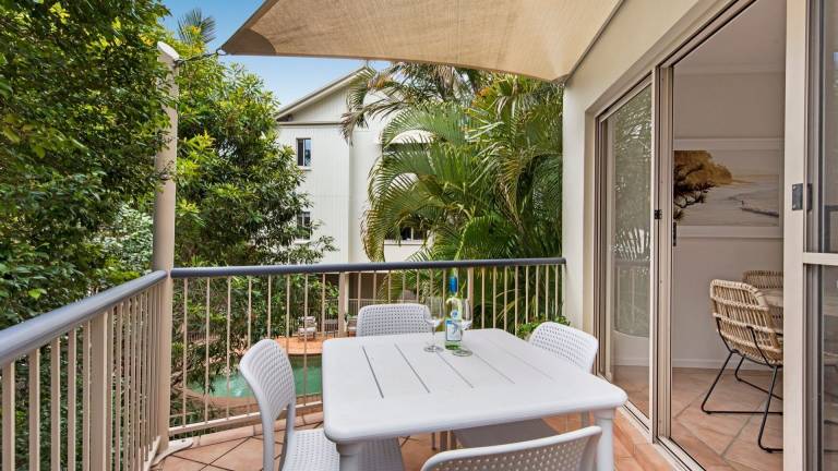 Apartment Sunshine Beach