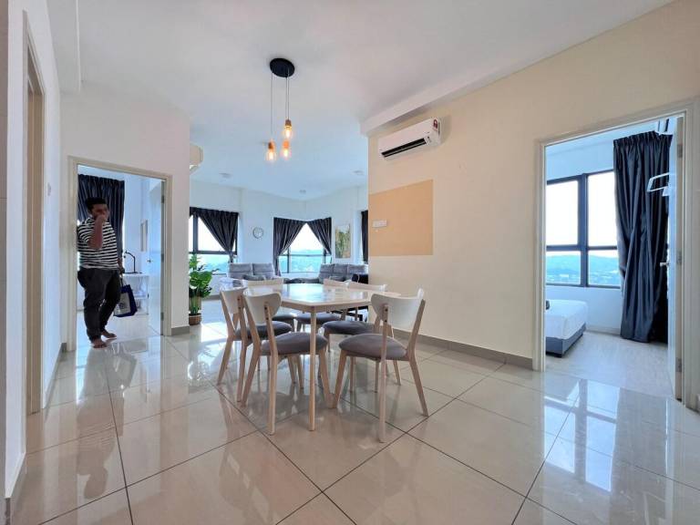 Wonderful house with pool | Near Petaling Street | Pets allowed — photo 3