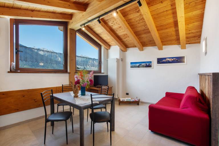 Apartment with fast internet | City view | Pets are welcome in Jovencan