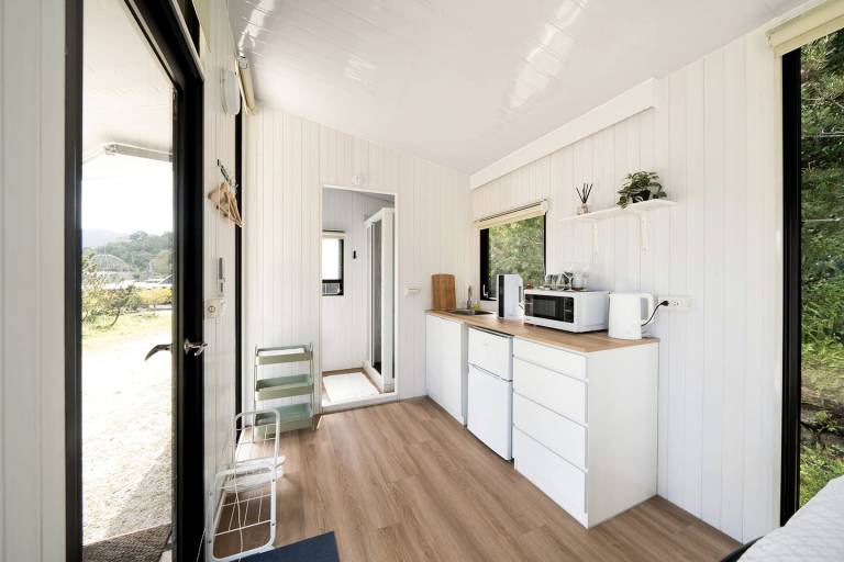 Amazing Secluded Tiny House in Fuxing District, Taoyuan — photo 4