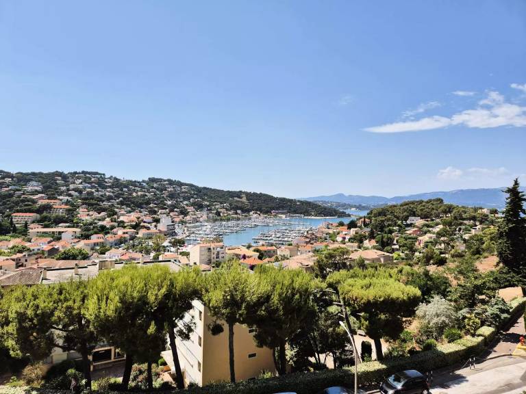 Residence La Pinède St Georges - Swimming pool, Wi-Fi, air conditioning, private garage, terrace, beaches and shops on foot — photo 3