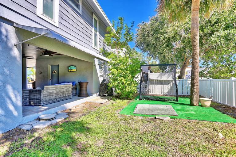 House  Saint Pete Beach