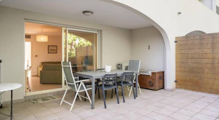 Rental apartment with pool — photo 3