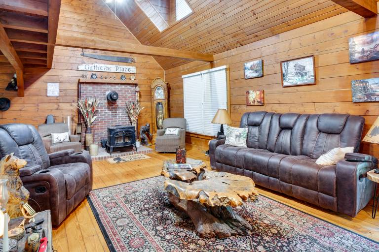 Orleans Retreat w/ Private Hot Tub & Fireplace! — photo 3