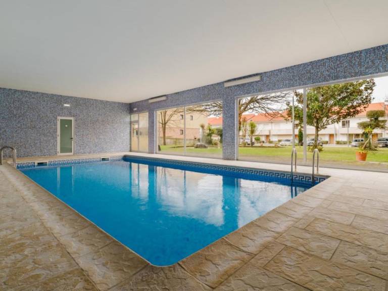 Fully equipped nice villa with pool, yard & grill | Dogs allowed — photo 2