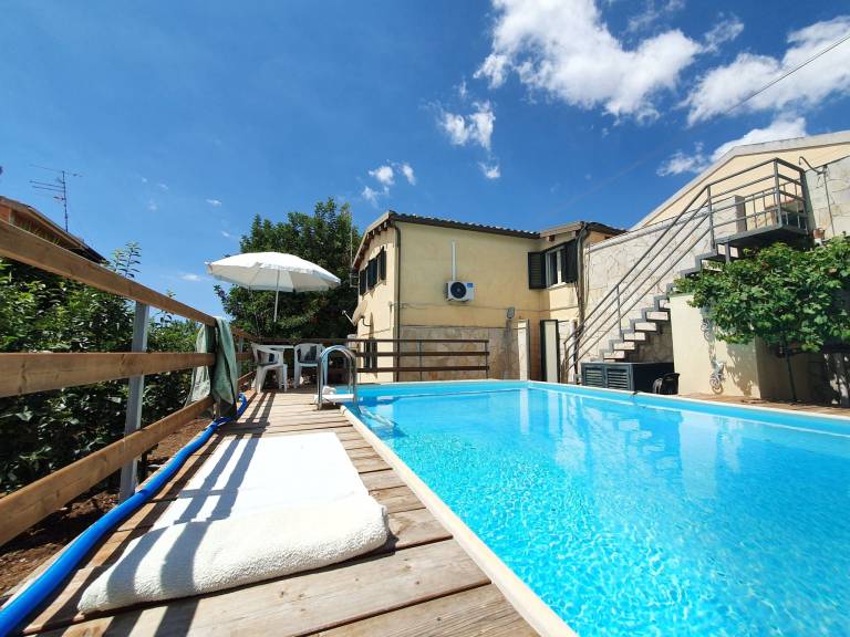Vacation home with terrace, private pool & garden — photo 2
