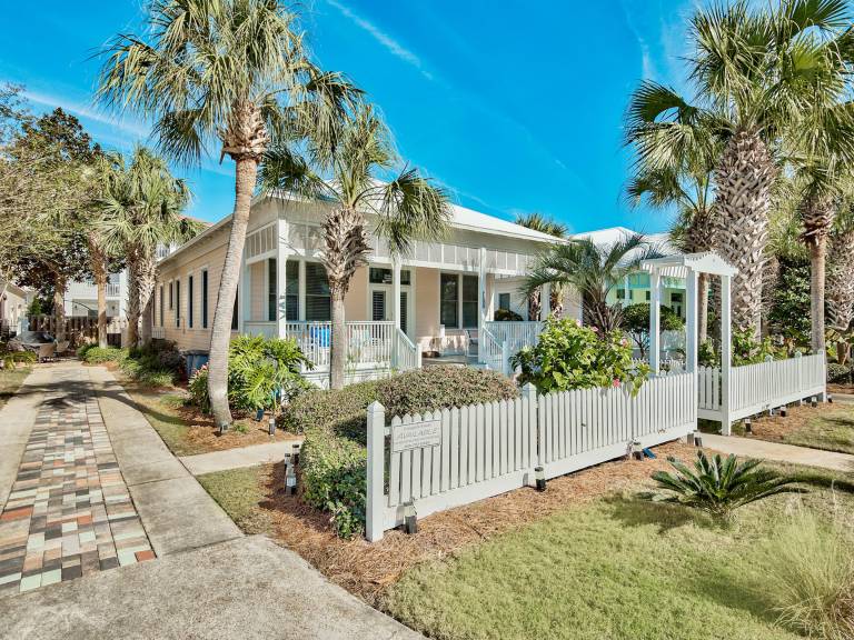 A Garden Cottage in Miramar, FL