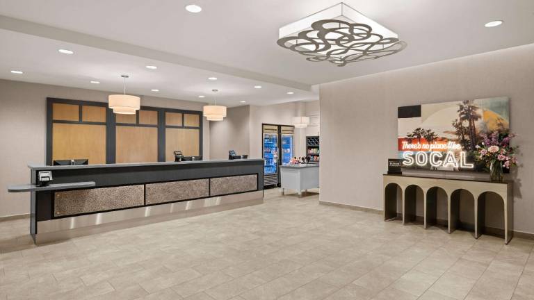 Homewood Suites by Hilton Anaheim Resort - Convention Center — photo 4