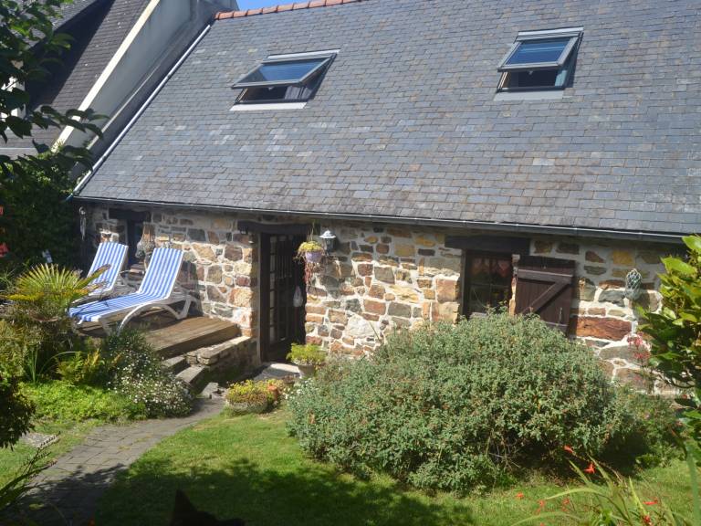 Ferienhaus mit Hund in Crozon, Atlantikküste Frankreich fuer max. 4 Personen