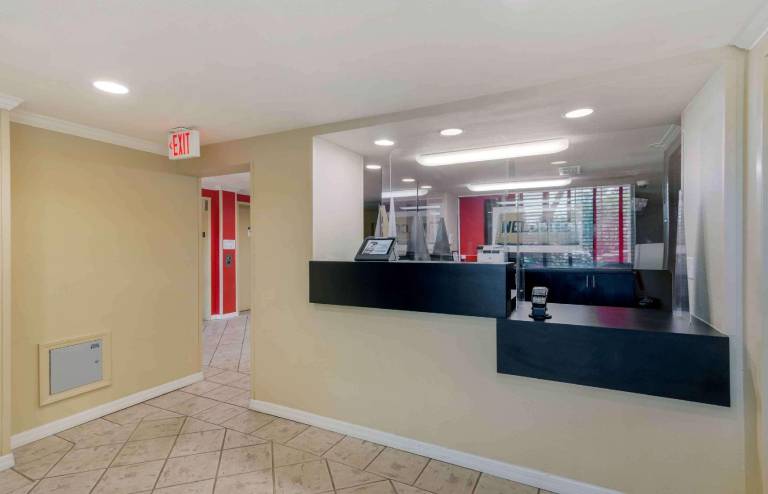 Extended Stay America Suites - Atlanta - Marietta - Powers Ferry Rd. — photo 3