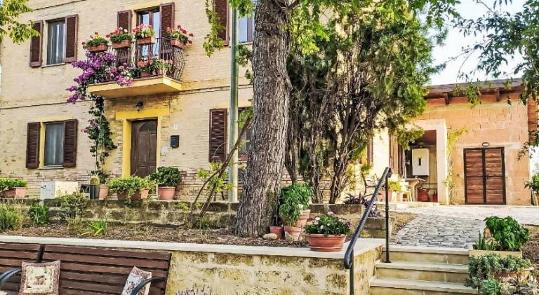 House with 3 rooms for 6 persons in Pescara