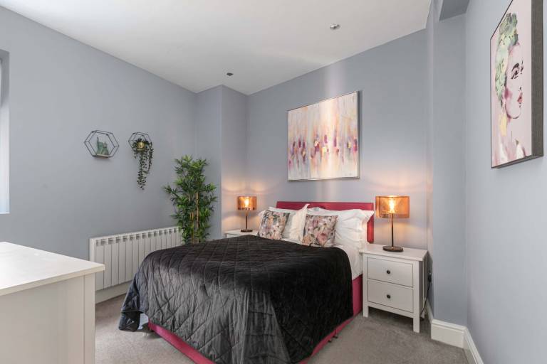 Holiday apartment | Close to Brighton Palace Pier | City view | Suitable for remote work — photo 5