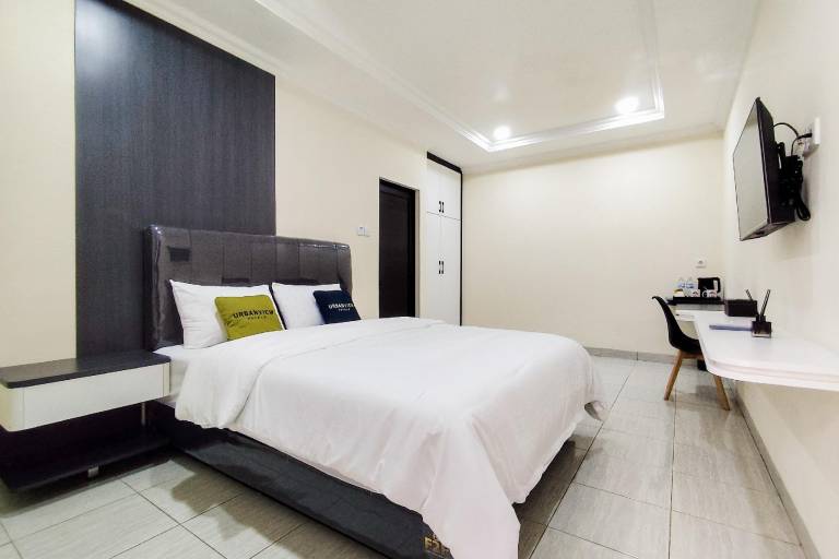 Urbanview Hotel Via Jambi