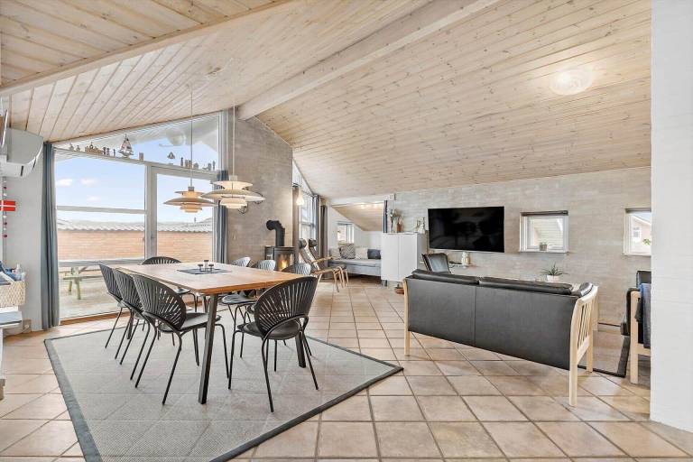 Children-friendly lovely house with sauna, yard & hot tub | Close to the beach | Pets allowed — photo 3