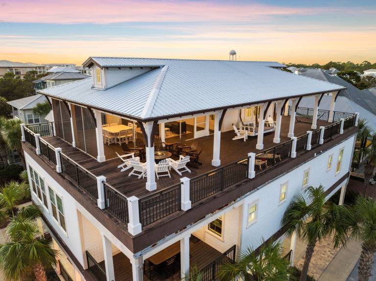 Grand Pearl - Resort-Style Community Pool! Rooftop Lounge! Private Beach Access! — photo 3