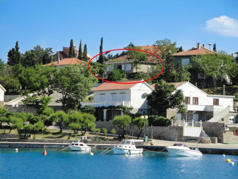 Apartment with garden, BBQ & terrace | Sea view — photo 2