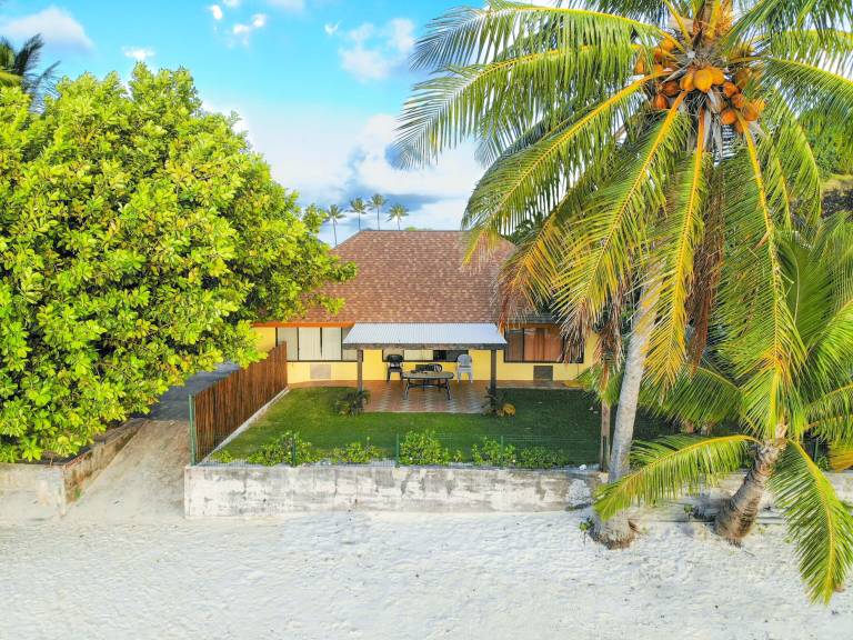 House Bora Bora