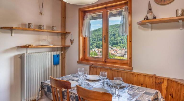 Holiday apartment with 2 rooms for 4 persons in Folgaria
